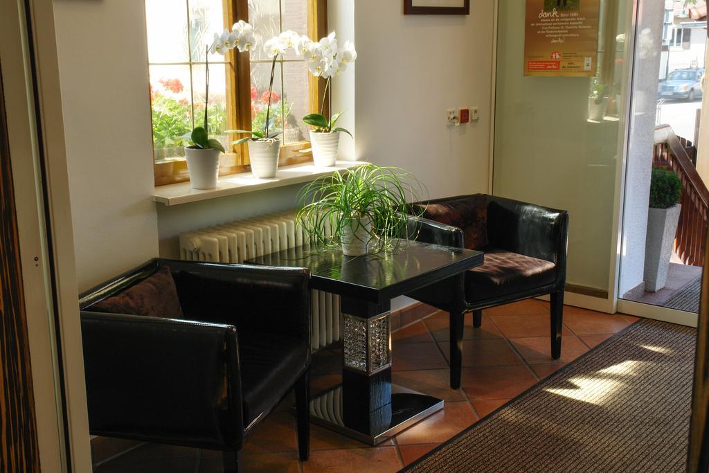 Hotel Krone Friesenheim  Extérieur photo