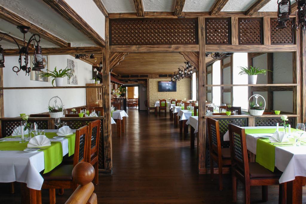 Hotel Krone Friesenheim  Extérieur photo